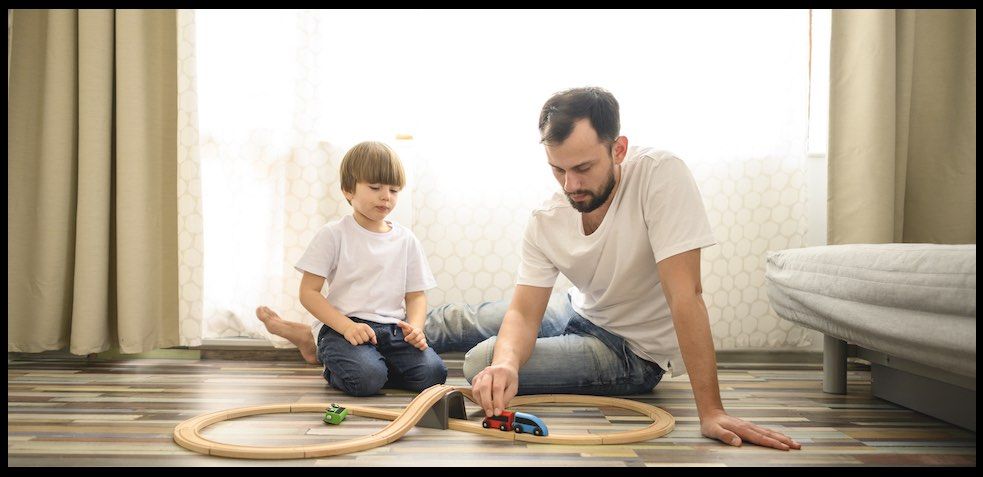como ayudar a un niño solitario